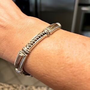 Metal bead stretch bracelet